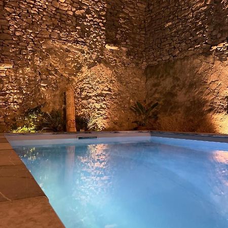 La Maison Du Puits Cesseras Экстерьер фото